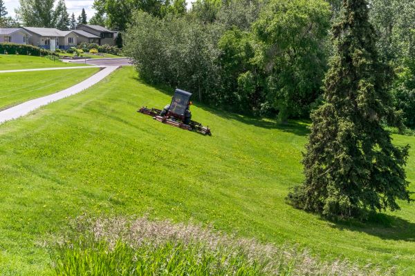 Hill Mowing in Marysville